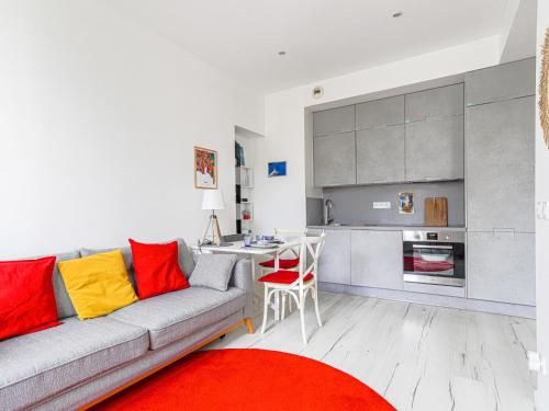 Apartment Le Palais du Vieux Port by Interhome