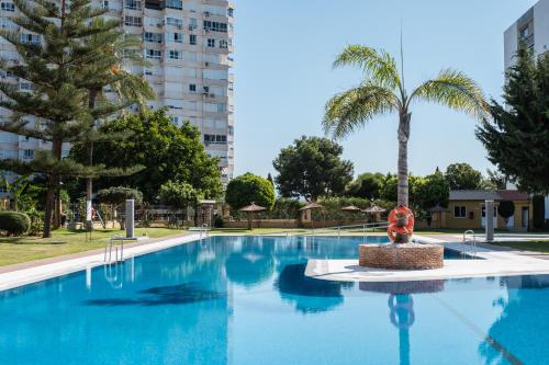 COL3 - Wifi, Smart TV, Piscina, 900 metros playa, La Colina