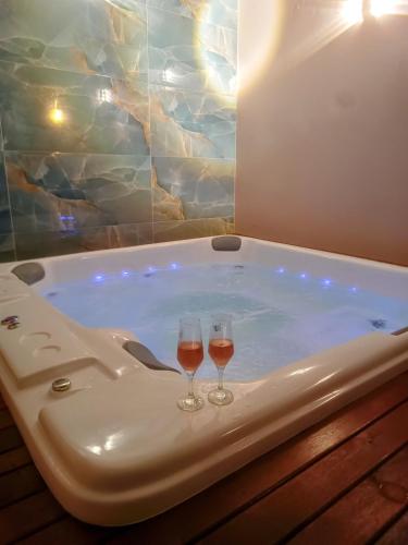 Gambar di galeri bagi "Prainha Flats" com Jacuzzi e Piscina di São Francisco do Sul