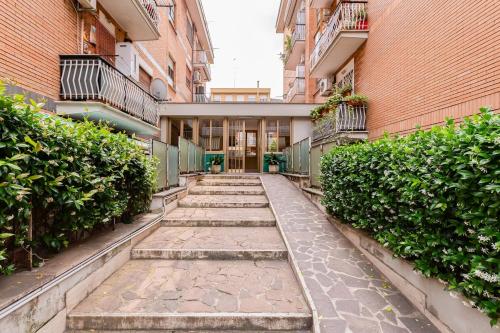 Ferravilla Apt, 2 min to subway!