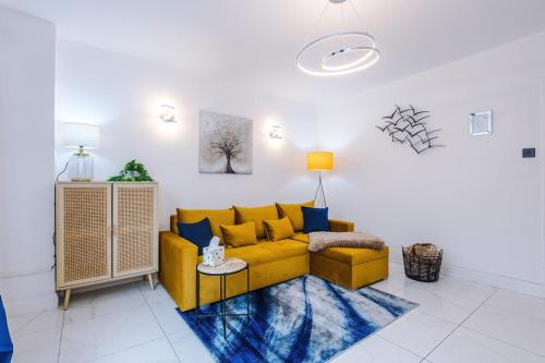 Χώρος καθιστικού στο Stunning Home in Altrincham, Large Driveway, Sleeps 7, Perfect For Groups