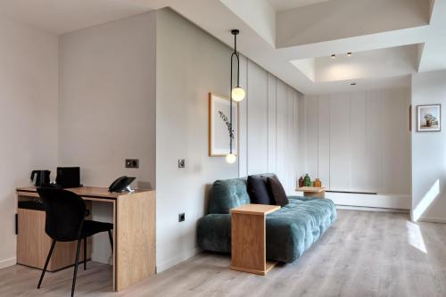 Zona de estar de Hilton Garden Inn Athens Syggrou Avenue
