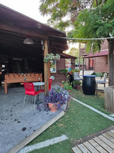 Κήπος έξω από το Bungalows Park Albufera