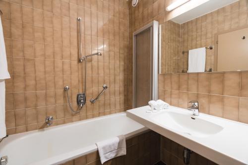 Koupelna v ubytování Smart Hotel Firn