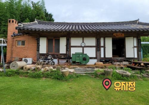 Κήπος έξω από το Gangjin Dahyang Sochuk Bed and Breakfast