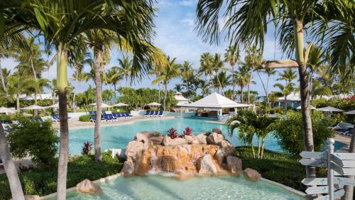 Piscina di Beaches Turks and Caicos Resort Villages and Spa All Inclusive o nelle vicinanze