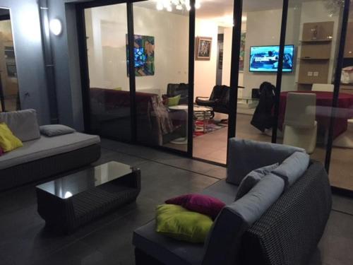 Posezení v ubytování Luxury residence apartment with sea view, parking