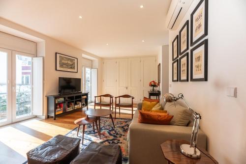 Liberdade Great Bright Apt with AC Elevator Garage
