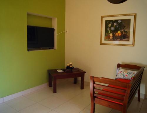 Televisyen dan/atau pusat hiburan di La Residencia Inn