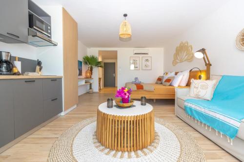 Kuchyň nebo kuchyňský kout v ubytování Studio 8 - Alamanda Resort