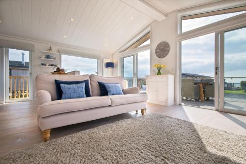 Χώρος καθιστικού στο Bluebell Lodge