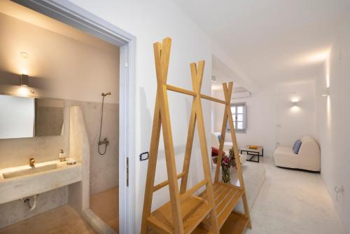 Φωτογραφία από το άλμπουμ του Slow Luxury Patmos Hideaway Villas Sophia, Tatyana and Leda with panorama and pool στην Πάτμο