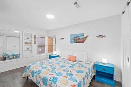 Spacious Dog-Friendly Unit with Game Room & Private Yard, Walk to East PCB Beach photo 21