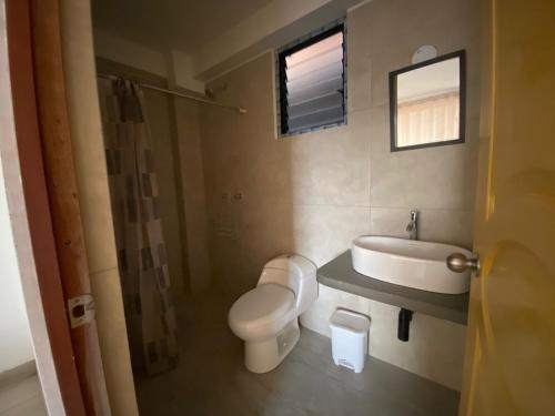 Ένα μπάνιο στο Casa Moriáh