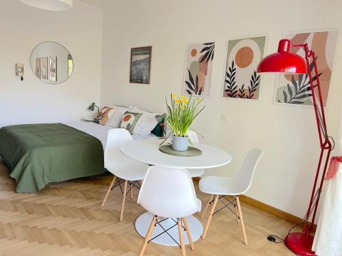Delmirani's Book Apartments - Vatican View photo 157
