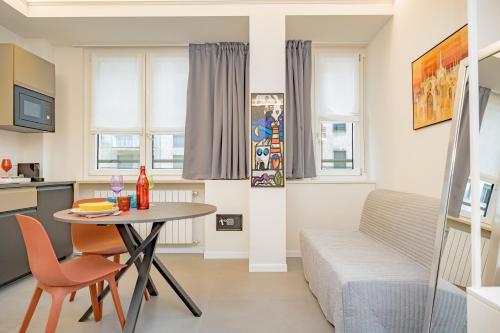 GuestHost - Cosy Studio Milano- Buenos Aires & Loreto