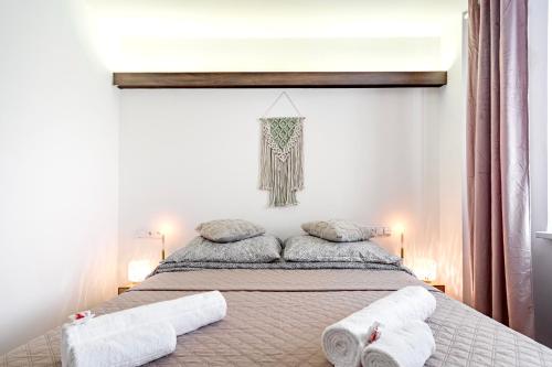 Ένα ή περισσότερα κρεβάτια σε δωμάτιο στο Natural-Style Apartment in The Centre of Bratislava