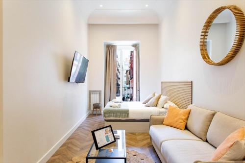 1- Premium Apartment in Puerta del Sol