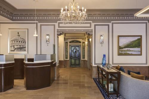 Phoenix Park Hotel Image