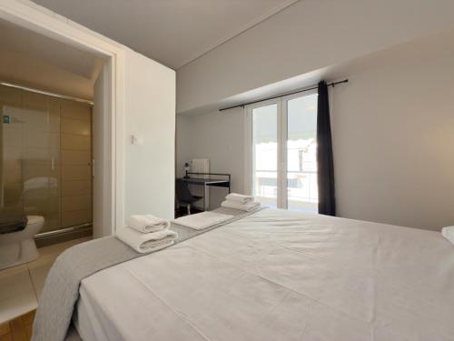 Matrozou Spacious 95sqm apt in Koukaki
