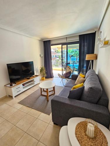 TV a/nebo společenská místnost v ubytování Ocean breeze