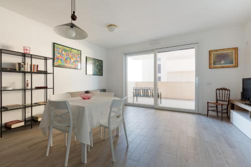 GuestHost - Milano-Affori Balcony Apartment