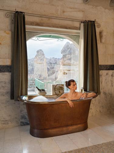 Khách lưu trú tại Aza Cave Cappadocia Adult Hotel