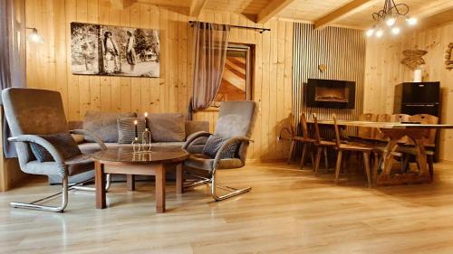 Domki u Jacka Sauna & Relax z widokiem na góry