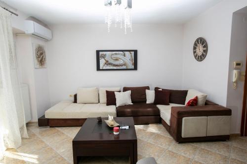 Gallery image of Blue Sky appartment in Kavala