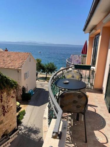 Apartment in Podgora with sea view, terrace, air conditioning, WiFi 3812-4