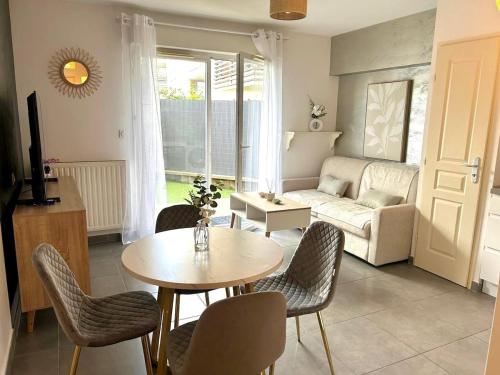 Charmant studio avec terrasse