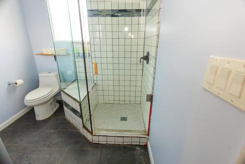 Ένα μπάνιο στο Smart House [HotTub/Pets/420]