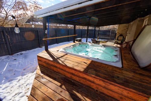 Φωτογραφία από το άλμπουμ του Smart House [HotTub/Pets/420] στο Ντένβερ