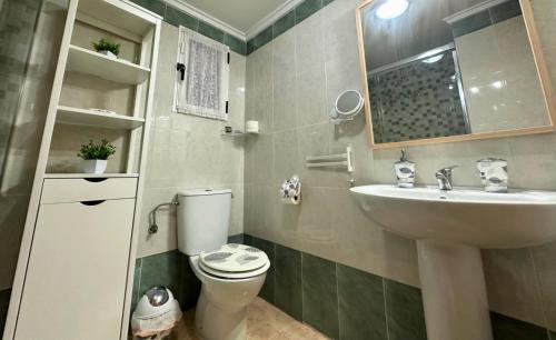 Phòng tắm tại El Molino 9 Bonito Apartamento en la Ciudad