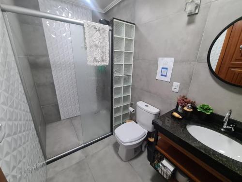 Koupelna v ubytování Casa Estilo Loft e Espaco Gourmet aconchegante