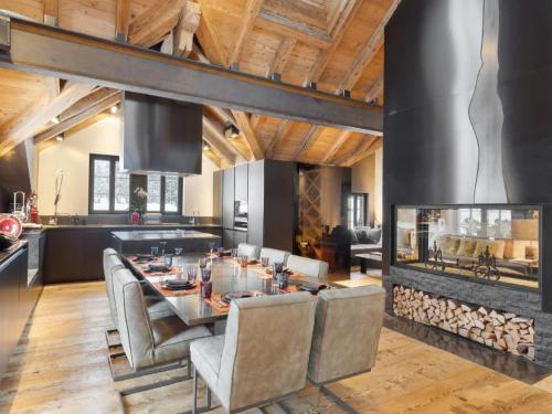 格施塔德Duplex in Gstaad near Ski Lifts & Jacuzzi的相册照片