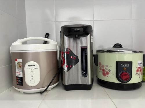 Příslušenství pro přípravu čaje a kávy v ubytování Homestay Dr Rosidah - Kulim