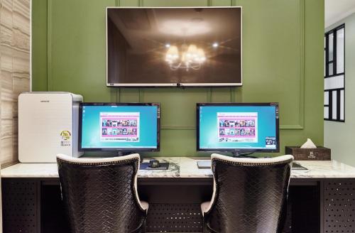 TV/Unterhaltungsangebot in der Unterkunft Hotel The Class