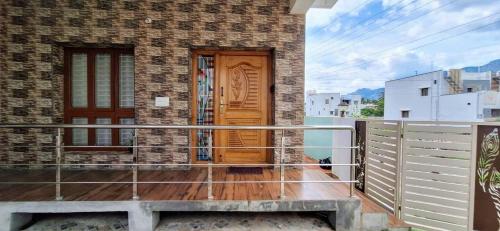 Μπαλκόνι ή βεράντα στο sCape 2 our serene Thudiyalur villa