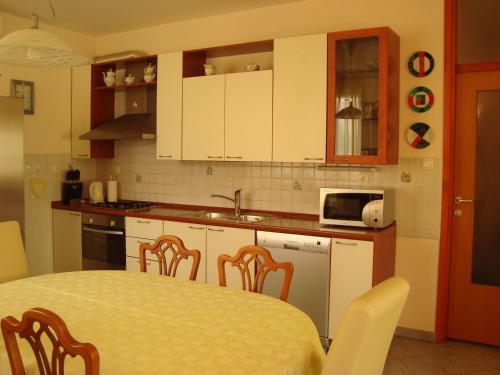 Apartments Eja