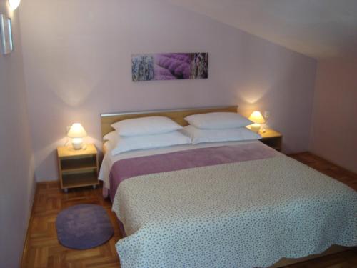 Apartments Eja