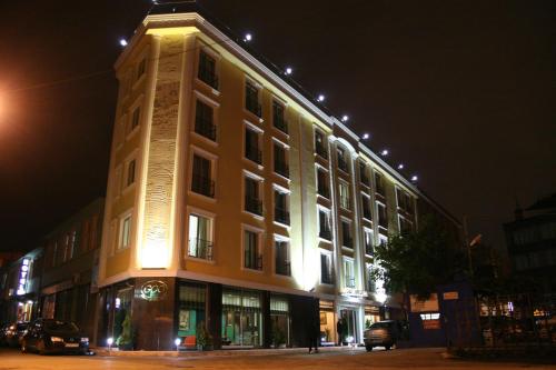 The building in which a szállodákat is located