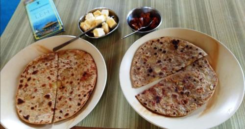 Đồ ăn tại/gần khách sạn