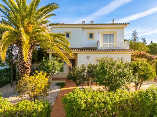 Villa Oasis, Piscina, Jacuzzi, Ténis e Praias!