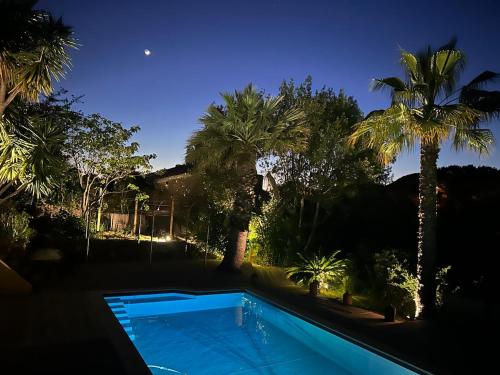 Photo de la galerie de l'établissement Cap Brun - Villa de Rêve entre Mer & Piscine, à Toulon