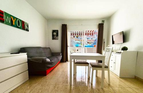 Apartment in Las Americas - Las Floritas