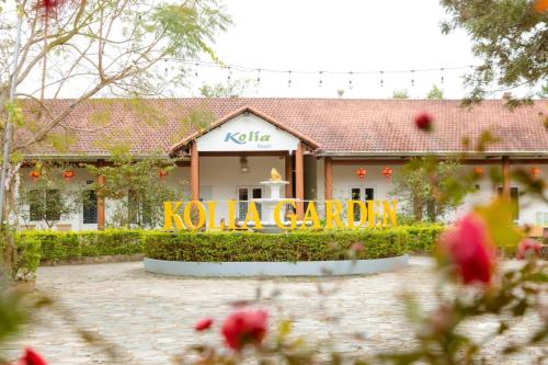 a building with a sign that reads kota noaharma at Kolia Resort in Cao Bằng
