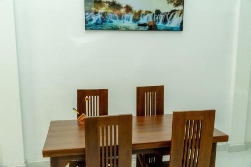 Imagen de la galería de Cinnamon Holiday Home Near Airport, en Ekala