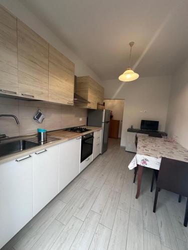 Kuchyň nebo kuchyňský kout v ubytování Appartamento Rimini Vacanza