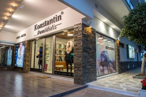 a store front of a clothing store at Kymata in Paralia Katerinis